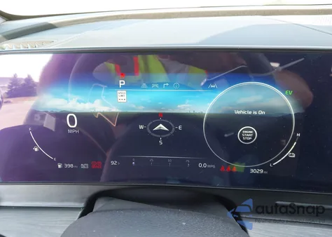 2025 Kia Sportage Plug-In Hybrid X-Line Prestige z USA, uszkodzony, nr VIN KNDPZDDHXS7203807